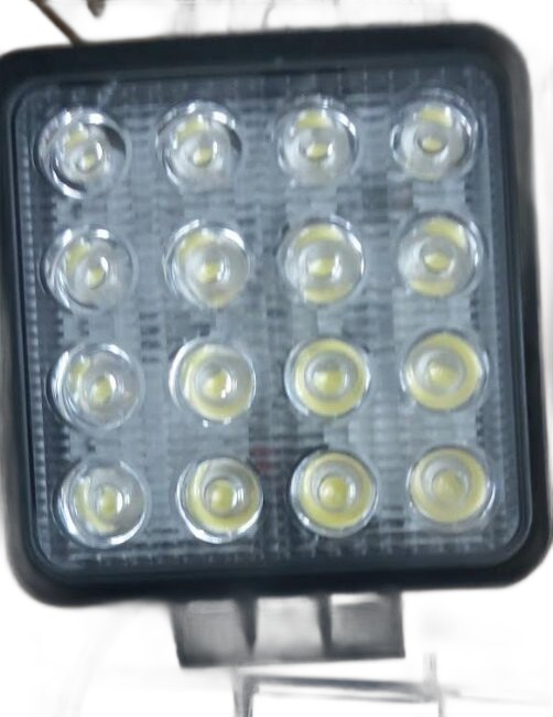 פנס עבודה לד מרובע דק 48W + בורג