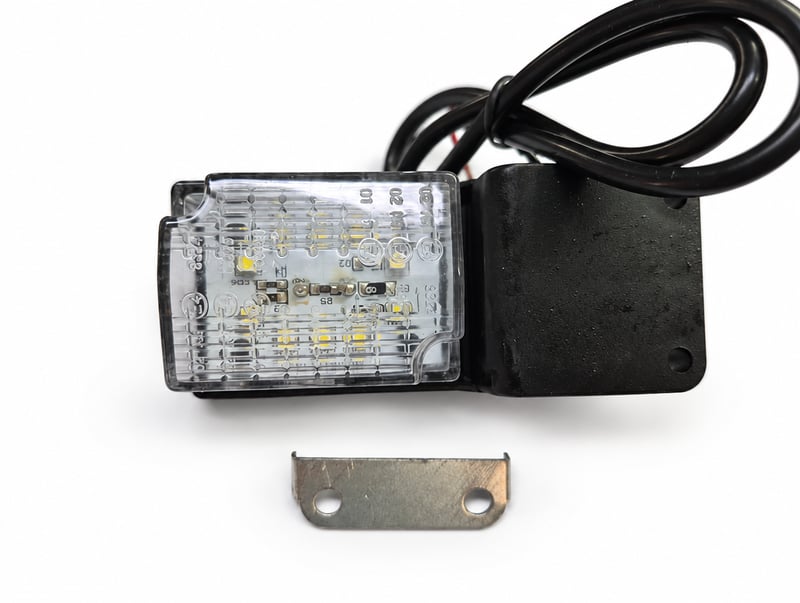 פנס צד תלוי גומי לד לבן 12V